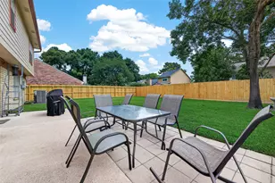 8406 Hot Springs Dr, Houston, TX 77095 - Photo 43