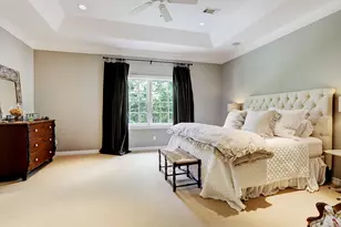 11328 Surrey Oaks Ln, Piney Point Village, TX 77024 - Photo 23