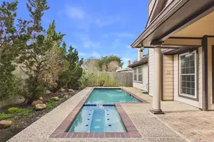 4819 10 Sleep Ln, Friendswood, TX 77546 - Photo 1