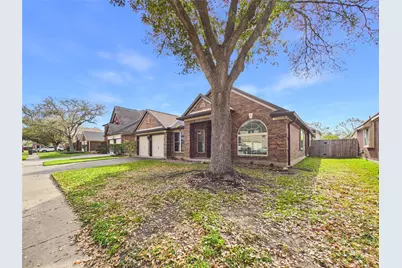 4819 Ten Sleep Lane, Friendswood, TX 77546 - Photo 3