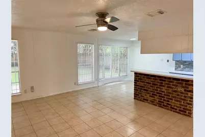 7015 Pyron Way, Houston, TX 77036 - Photo 3