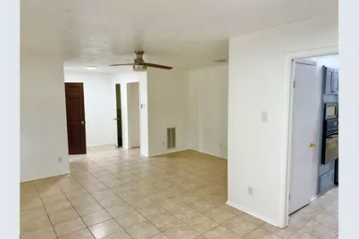 7015 Pyron Way, Houston, TX 77036 - Photo 5