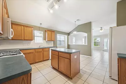 9717 Cottage Street, Pearland, TX 77584 - Photo 3