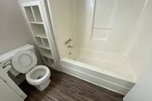 201 Ferguson Dr, Cleveland, TX 77327 - Photo 9