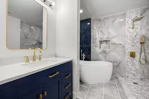 811 W Calhoun St, Livingston, TX 77351 - Photo 23