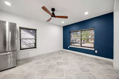 811 W Calhoun Street, Livingston, TX 77351 - Photo 9