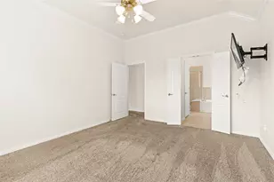 611 Orchid Hill Dr E, Conroe, TX 77301 - Photo 21