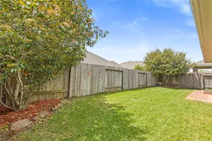 611 Orchid Hill Dr E, Conroe, TX 77301 - Photo 29
