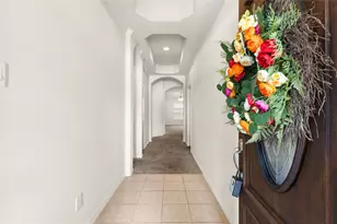 611 Orchid Hill Dr E, Conroe, TX 77301 - Photo 3