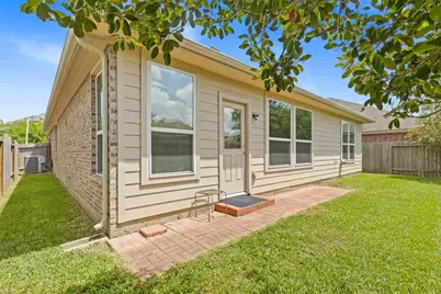 611 Orchid Hill Drive E, Conroe, TX 77301 - Photo 27