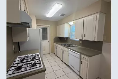 1501 Deer Avenue, Deer Park, TX 77536 - Photo 3