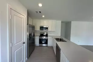 15131 Willowater Dr, Montgomery, TX 77316 - Photo 11