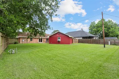 131 S Highland Terrace, League City, TX 77573 - Photo 3