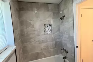 7927 Pella Dr, Houston, TX 77036 - Photo 13