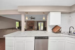 3111 White Blossom Ln, Houston, TX 77338 - Photo 5