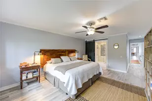 11541 Riverview Dr, Houston, TX 77077 - Photo 23