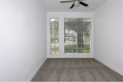 4705 Lyons Avenue #1, Houston, TX 77020 - Photo 1
