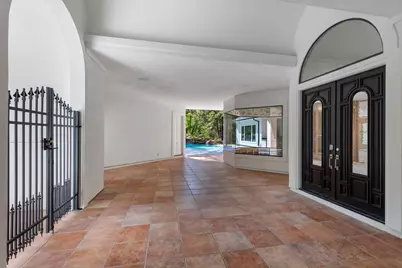 134 Trinity Oaks Court, The Woodlands, TX 77381 - Photo 7