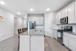 10811 Violet Bloom Dr, Tomball, TX 77375 - Photo 15