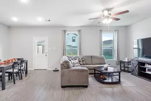 10811 Violet Bloom Dr, Tomball, TX 77375 - Photo 23