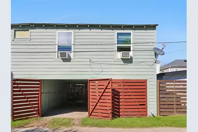 1919 Avenue O #C, Galveston, TX 77550 - Photo 3