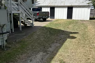 4906 Ave P 1/2, Galveston, TX 77551 - Photo 3