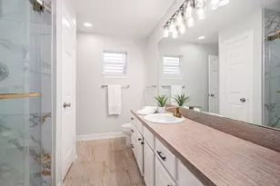 3515 Winnie St, Galveston, TX 77550 - Photo 15