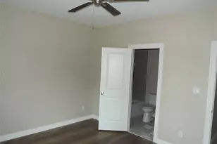 3238A 3238B Creekmont Dr, Houston, TX 77091 - Photo 11