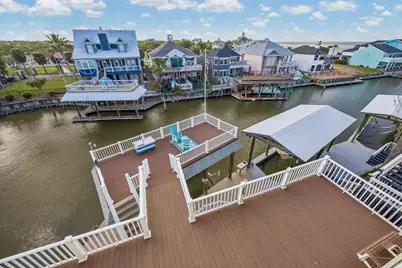 128 Starboard Drive, Dickinson, TX 77539 - Photo 25