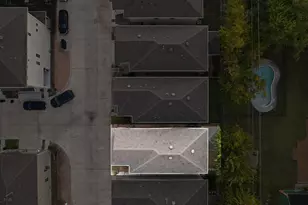 8663 Cedardale Park Dr, Houston, TX 77063 - Photo 25