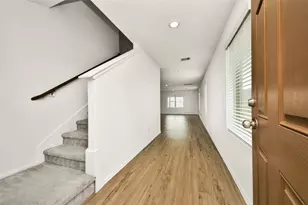 5011 Stratton Ln, Fresno, TX 77583 - Photo 5