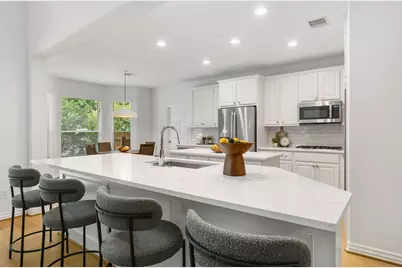 55 W Matisse Meadow Court, The Woodlands, TX 77382 - Photo 9