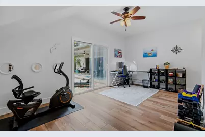 5 Maystar Court, The Woodlands, TX 77380 - Photo 17
