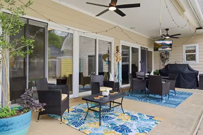 5 Maystar Court, The Woodlands, TX 77380 - Photo 39