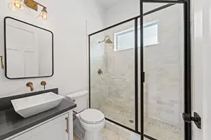 505 Aurora St, Houston, TX 77008 - Photo 11