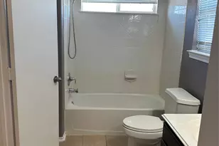 11010 View Pointe Ln, Houston, TX 77034 - Photo 11