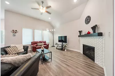 18918 Arnold Creek Lane, New Caney, TX 77357 - Photo 9