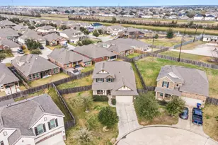 4435 Bearberry Ave, Baytown, TX 77521 - Photo 39