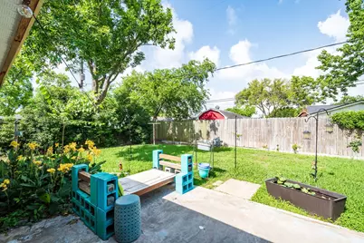 2202 French Place, Baytown, TX 77520 - Photo 31