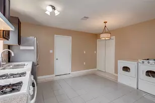 3918 Cedar Hill Ln, Houston, TX 77093 - Photo 13