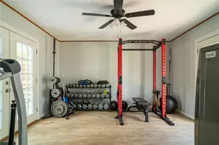 801 Ave F, El Campo, TX 77437 - Photo 7