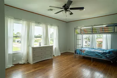 801 Avenue F, El Campo, TX 77437 - Photo 15