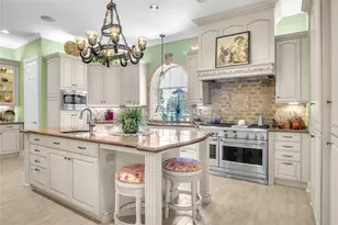 204 Oak Dr, Friendswood, TX 77546 - Photo 19