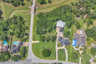 204 Oak Dr, Friendswood, TX 77546 - Photo 7