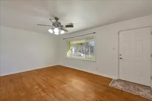 6303 Beldart St, Houston, TX 77087 - Photo 5