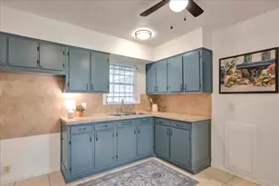 6303 Beldart St, Houston, TX 77087 - Photo 9