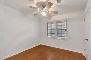 6303 Beldart St, Houston, TX 77087 - Photo 21