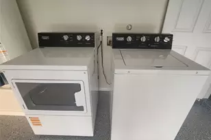 107 Avalon Way, Galveston, TX 77550 - Photo 5