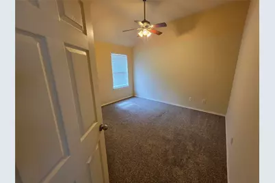 2009 Balsam Lake Lane, Pearland, TX 77584 - Photo 13