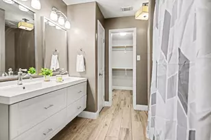 6741 River Ridge Ln, Dickinson, TX 77539 - Photo 17